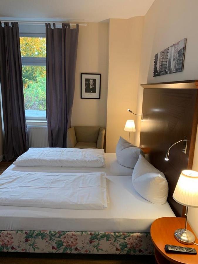 Berliner Hof Hotel Dallgow-Doeberitz Eksteriør billede